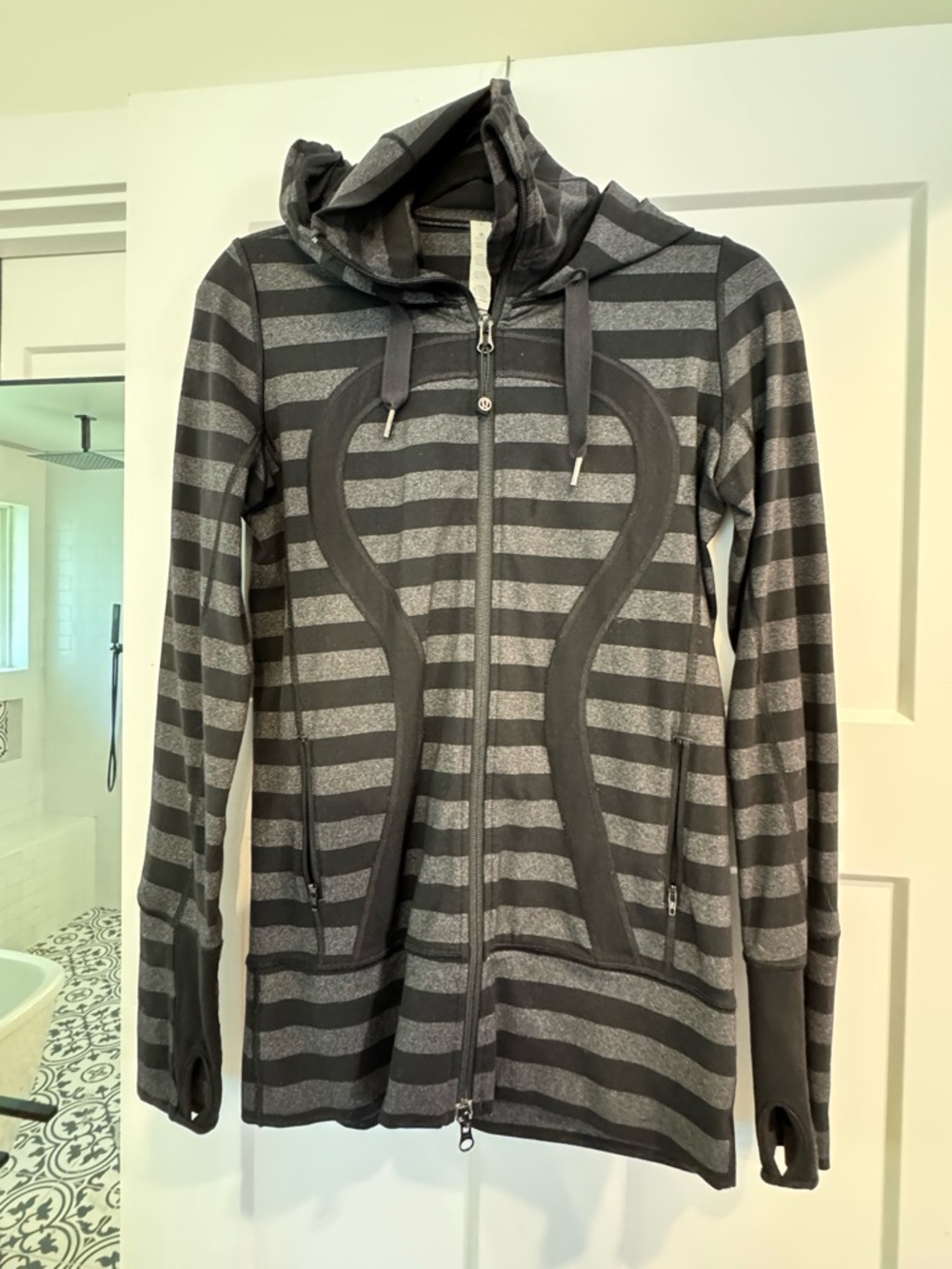 Lululemon Long line Zip-Up Hooded Jacket